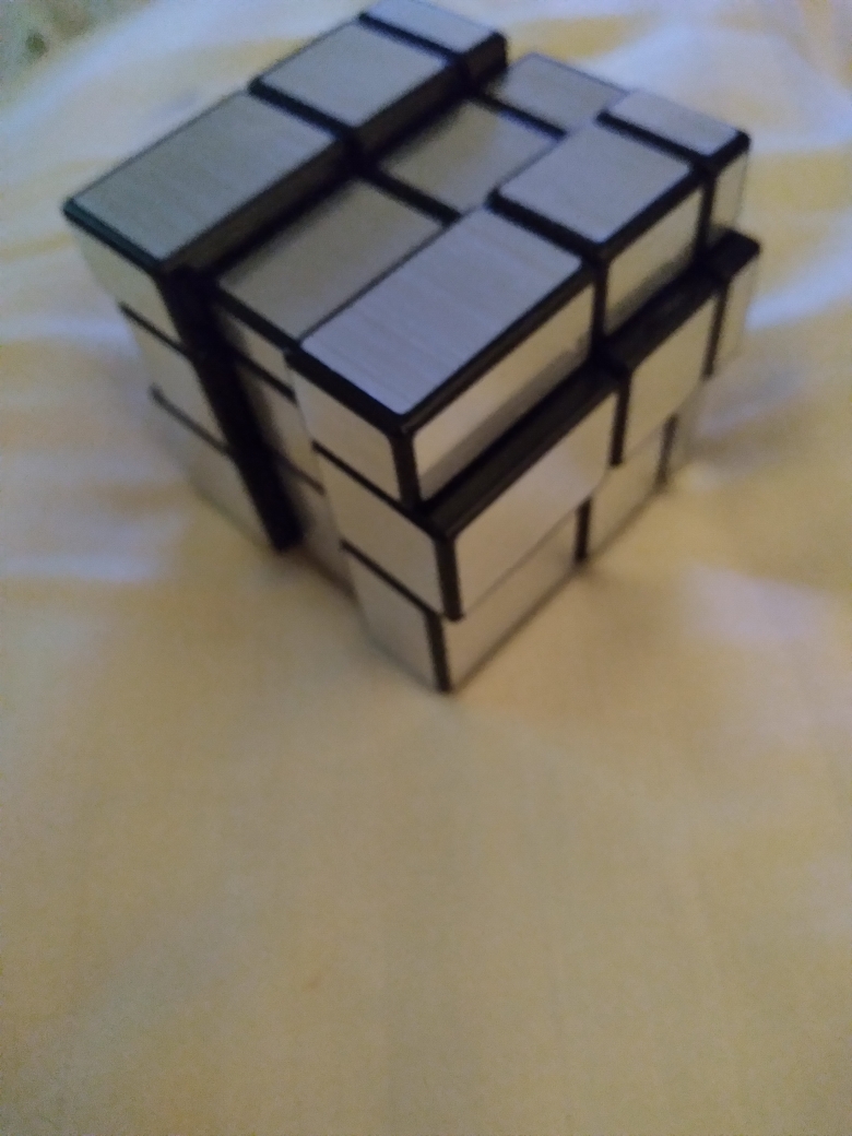 stripes on the shape cube